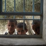 فراخوان تحصیل برای کمک به کودکان محروم چابهار